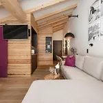 Austria Alpinhotel In Out An Der Edelweissbahn Hotel Obertauern