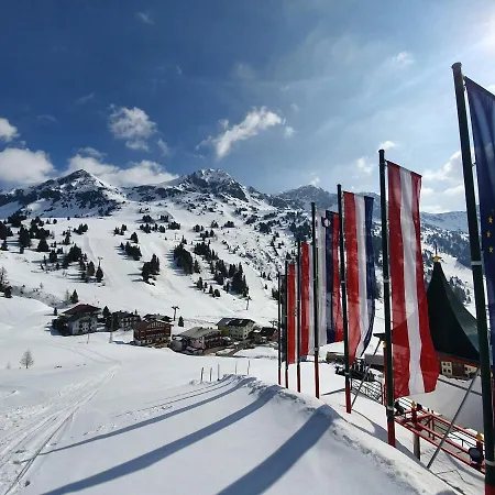Austria Alpinhotel 3*