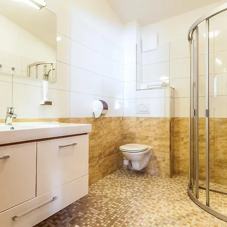 Austria Alpinhotel In Out An Der Edelweissbahn 3*